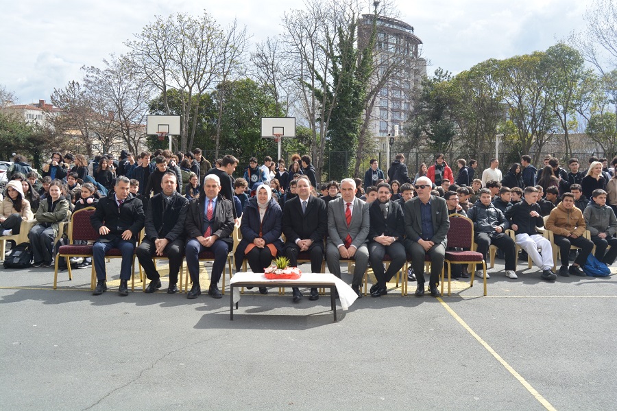 KAYMAKAMIMIZ CEVDET ERTÜRKMEN YTÜ MAÇKA MESLEKİ VE TEKNİK ANADOLU LİSESİNDE DÜZENLENEN NEVRUZ BAYRAMI KUTLAMA PROGRAMINA KATILDI